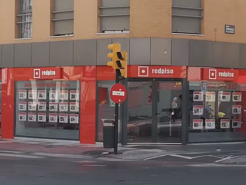 Inmobiliaria Redpiso