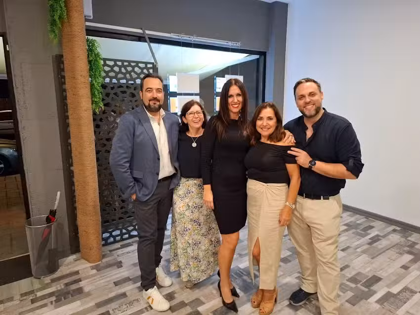 Inmobiliaria RK Dr. House Teatinos