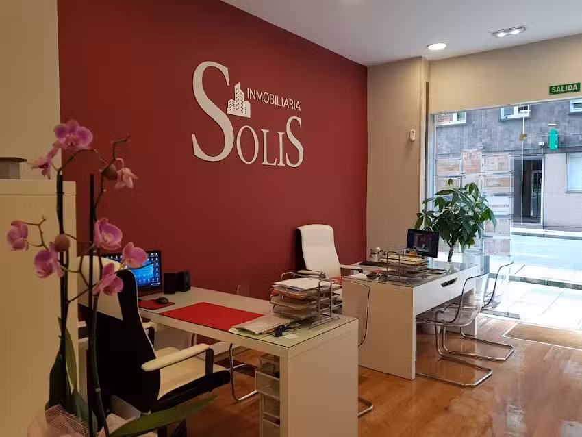 Inmobiliaria Solis C.b.