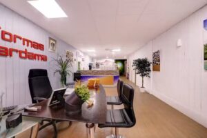 𝑰𝑵𝑴𝑶𝑩𝑰𝑳𝑰𝑨𝑹𝑰𝑨 𝑽𝑰𝑨𝑵𝑨