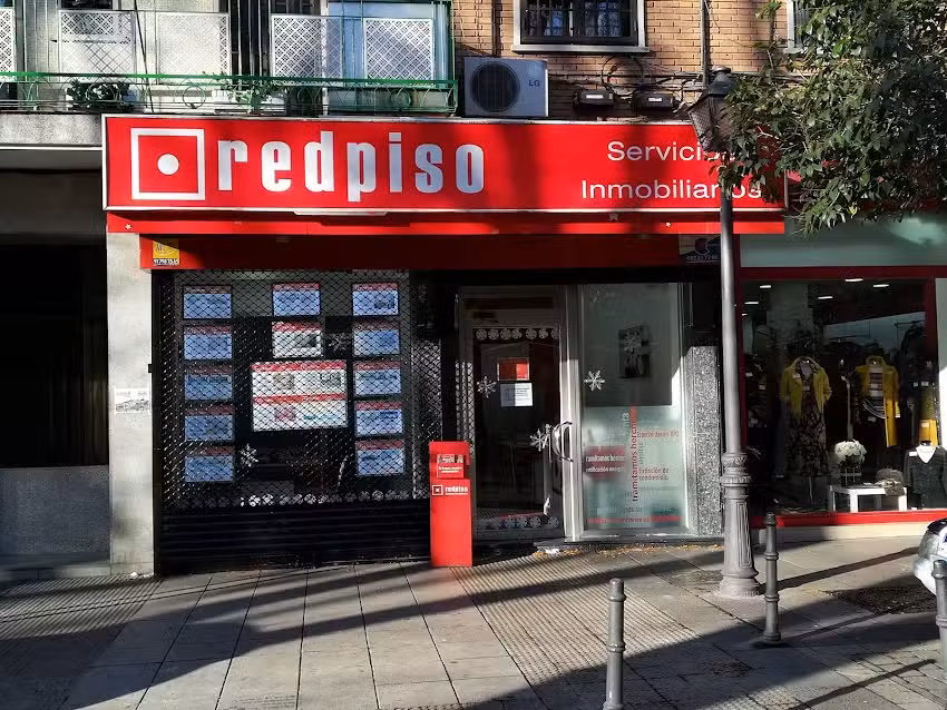 Inmobiliaria Villa de Vallecas Redpiso