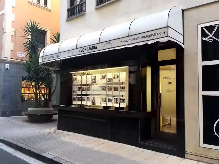 INMOBILIARIA YON ATORRASAGASTI