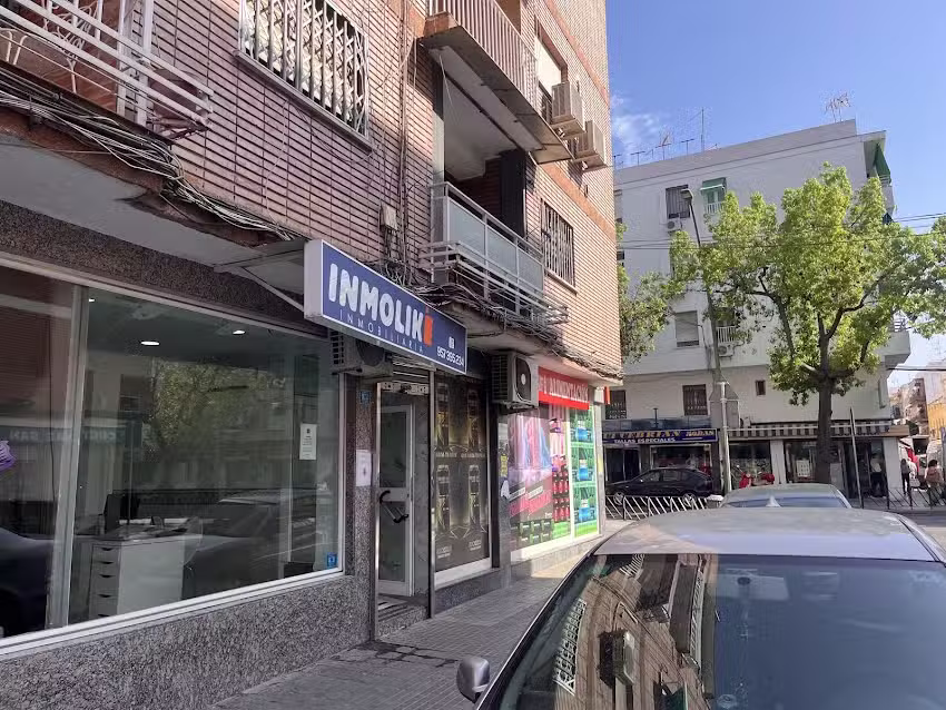 INMOLIKE INMOBILIARIA. Oficina SANTA ROSA