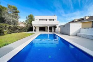 JD REDVANDERS REAL ESTATE