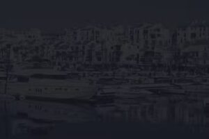 JYCH – LOCALES COMERCIALES PUERTO BANÚS