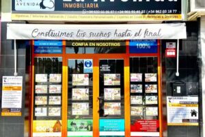 La Avenida Inmobiliaria