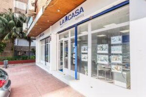 LA CASA AGENCY | PUNTO BELLVITGE S.L