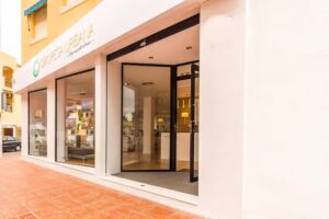 LIVING HOUSES PROPERTIES