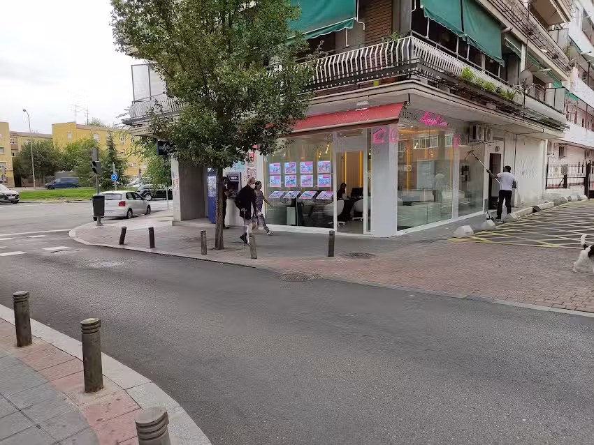 López & Moreno Inmobiliaria