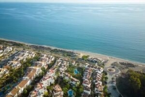 LUXYLIVING | Real Estate Agency