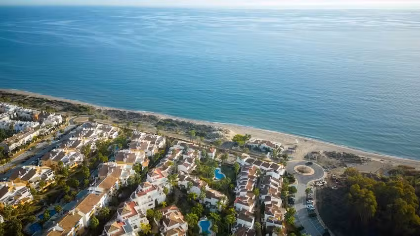 LUXYLIVING | Real Estate Agency