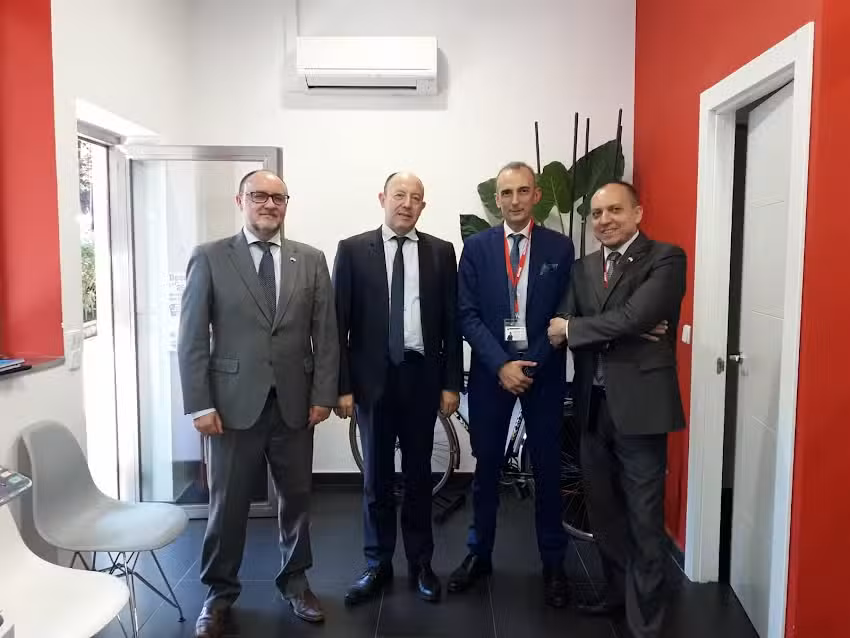 Manuel Domingo Inmobiliaria Remax Madrid Arganzuela Centro Moncloa Retiro Salamanca Chamartín. API Perito Judicial. Herencias