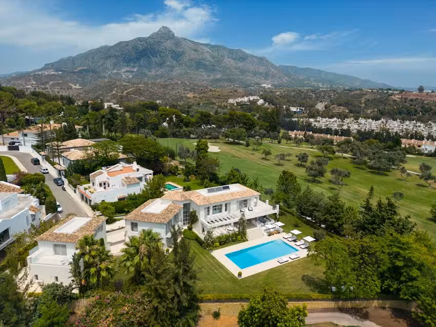 Marbella Company — Real estate agency in Marbella