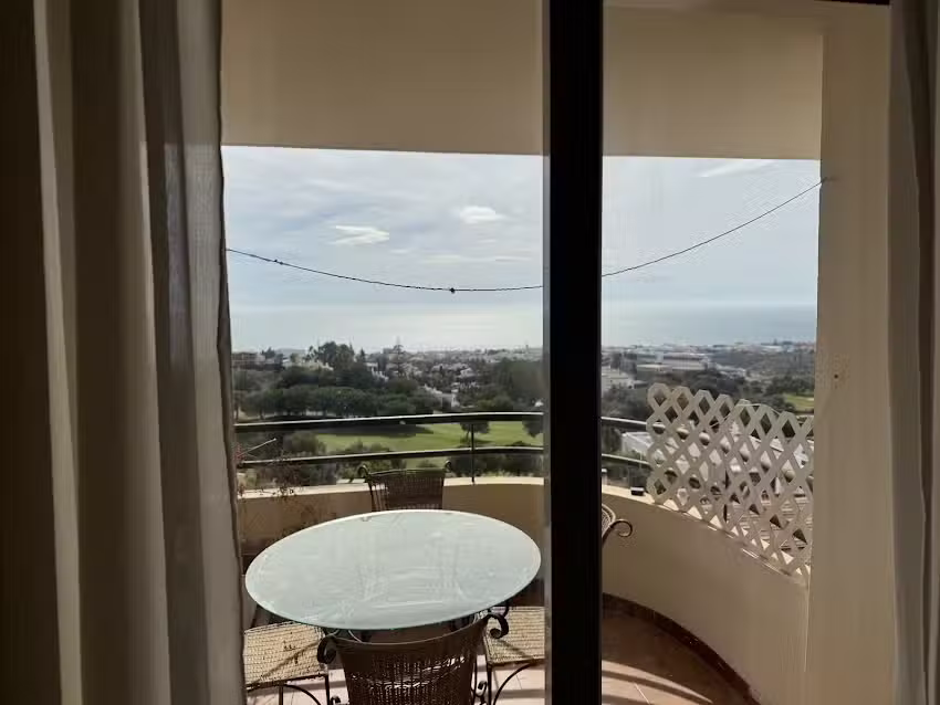 Mina – agence immobilière Torremolinos