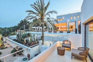 Mystique Ibiza — Boutique Real Estate & Lifestyle
