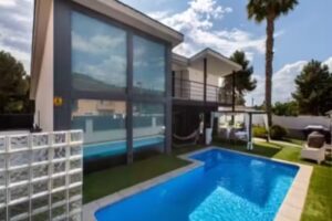 Недвижимость в Испании. Барселона и побережье. ВНЖ