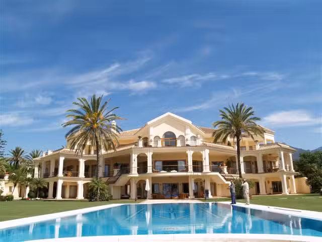 Ortega Inmobiliaria Real Estate Agent