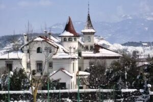 PARTICULAR IMMOBILIÀRIA FINANCERA