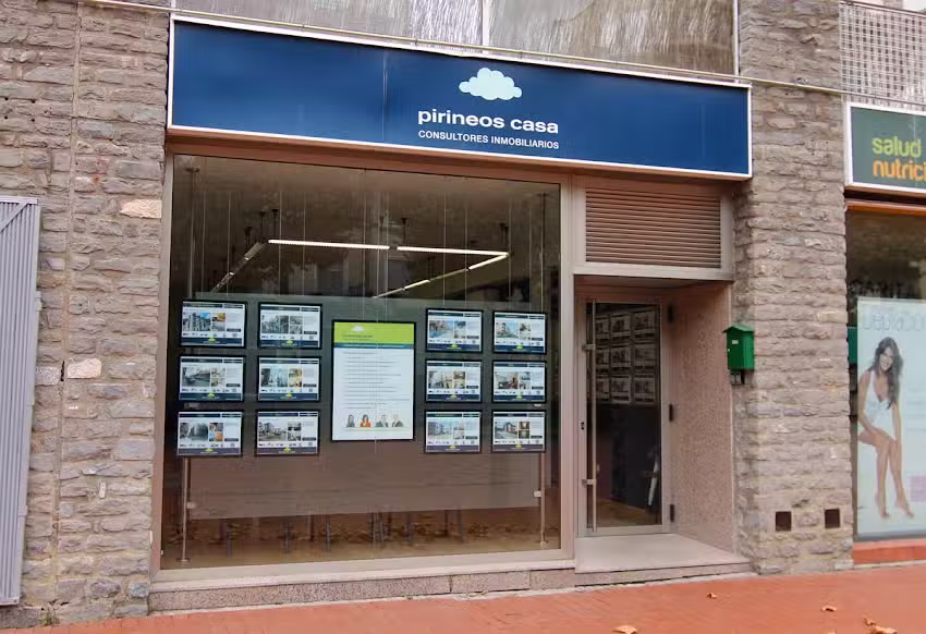 Pirineos Casa, Consultores Inmobiliarios
