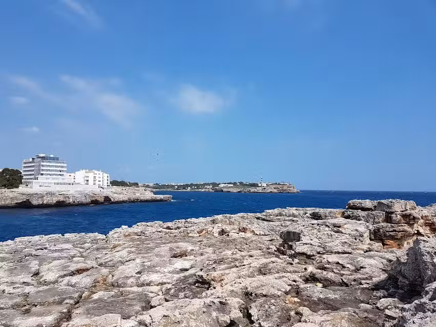 Porto Colom Travel Agency