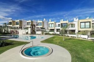 Privilege Real Estate Puerto Banus – Agence Immobilière Marbella (Vente & Location)