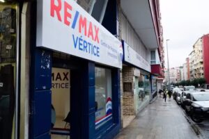RE/MAX Vértice Inmobiliaria