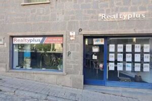 Realtyplus Segovia