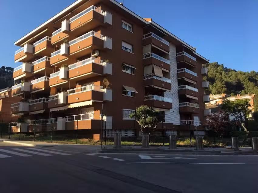 Reformas y Finques Bustos