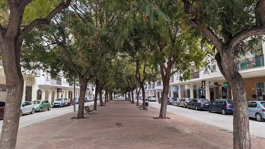 Royal Residence Lifestyle,Sl