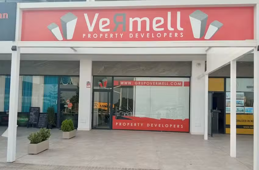 SALES OFFICE / BY VERMELL