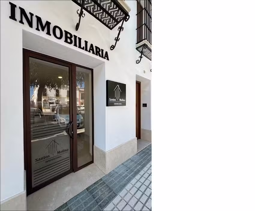 Santos & Molina Inmobiliaria