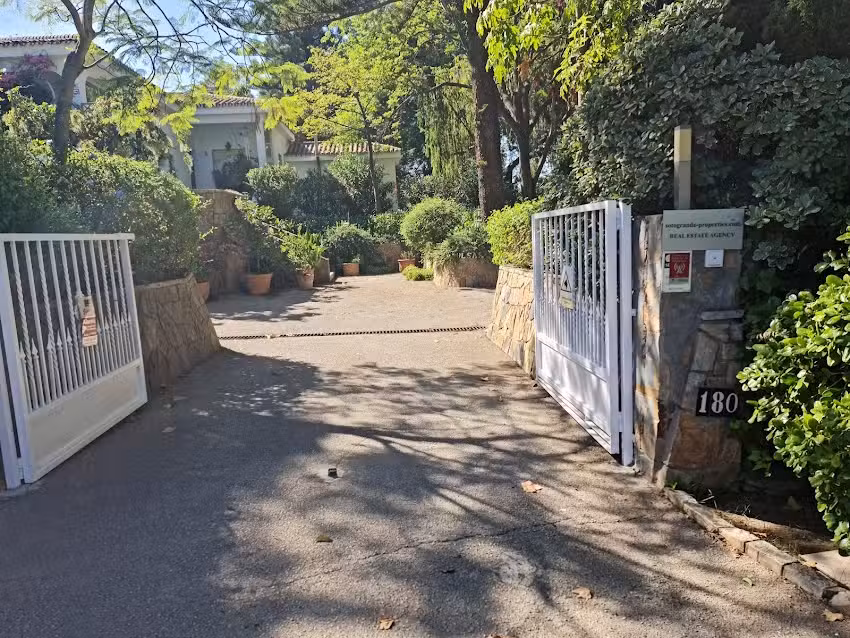 Sotogrande Properties by Goli