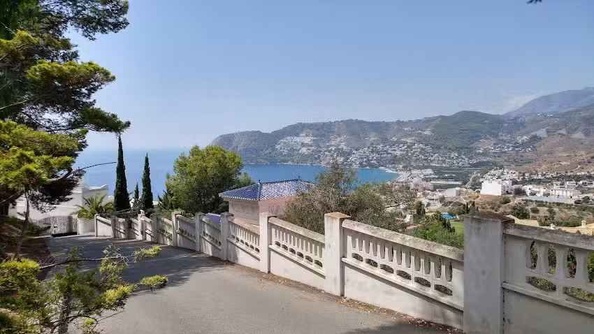 Spain Villa Real Estate | La Herradura