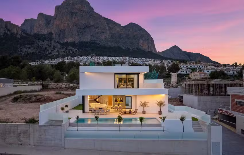 SpaniaProperty – Costa Blanca