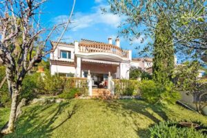 Sunshinehomes Mallorca by Bettina Zeibig