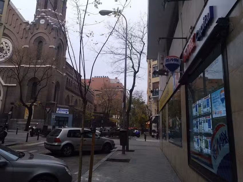 Team DISTRITO 28 MADRID by REMAX Fidelity