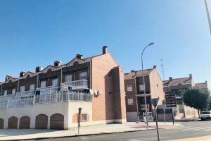 Tecnocasa agencia inmobiliaria