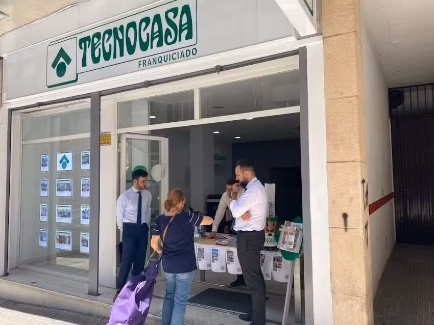 Tecnocasa agencia inmobiliaria
