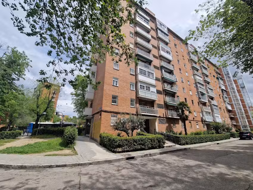 Tecnocasa agencia inmobiliaria