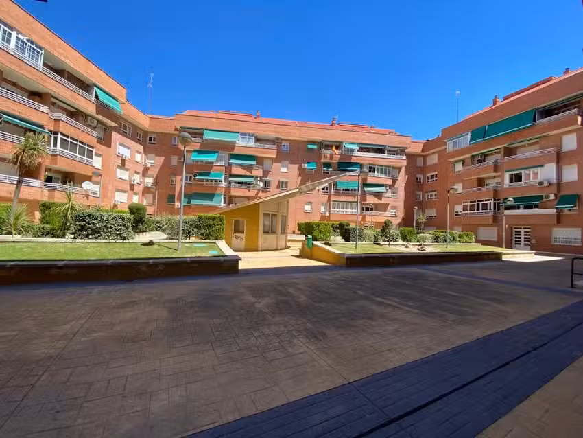 Tecnocasa agencia inmobiliaria