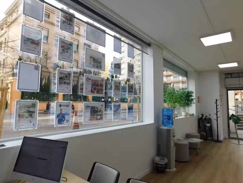 Tecnocasa agencia inmobiliaria