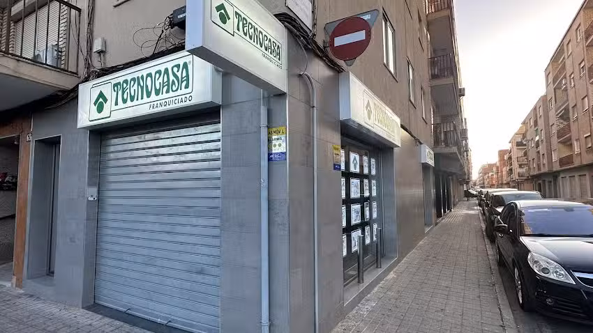 Tecnocasa agencia inmobiliaria