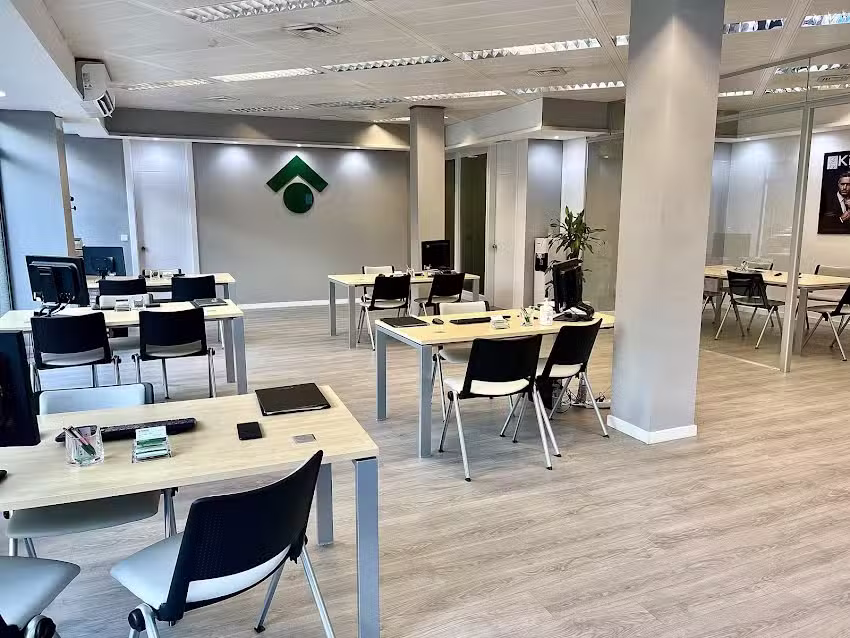 Tecnocasa agencia inmobiliaria