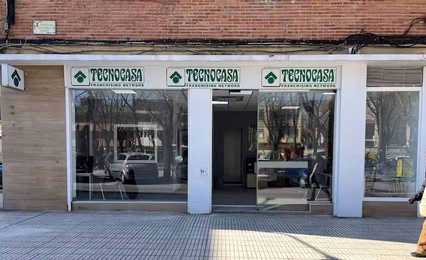 Tecnocasa agencia inmobiliaria
