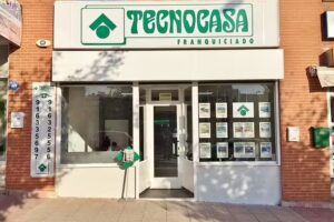 Tecnocasa agencia inmobiliaria