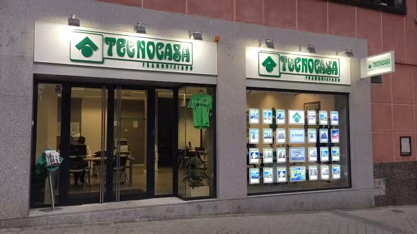 Tecnocasa agencia inmobiliaria