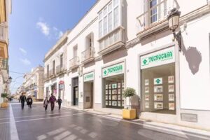 Tecnocasa agencia inmobiliaria
