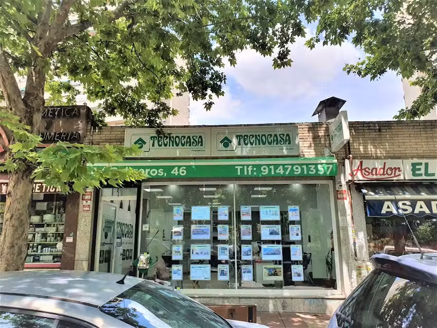 Tecnocasa agencia inmobiliaria
