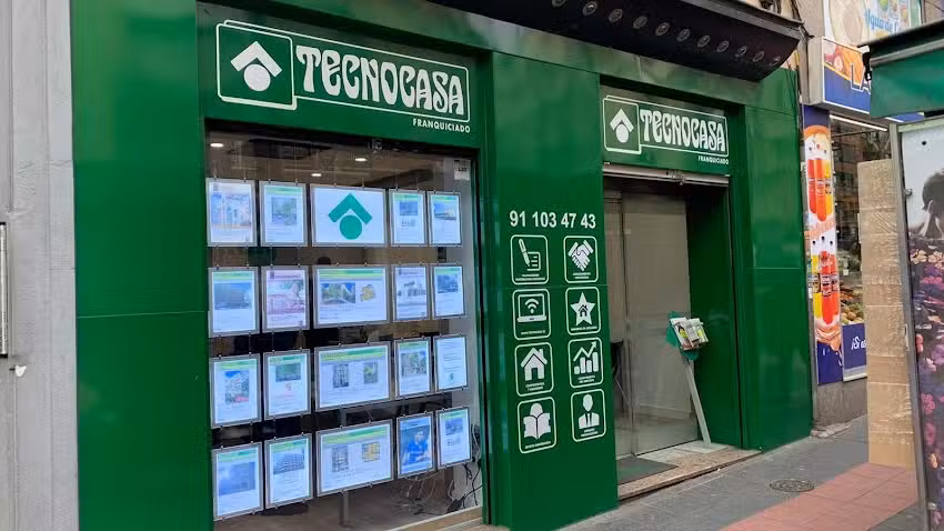 Tecnocasa agencia inmobiliaria
