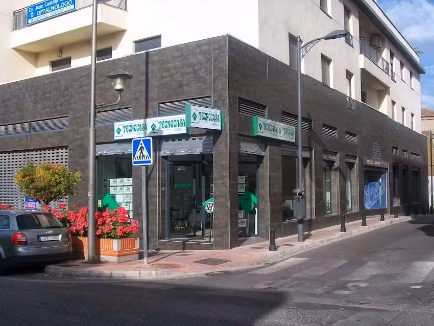 Tecnocasa agencia inmobiliaria